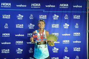 BIB: 1000
                            <button type="button" onclick="openModal(21978143)" class="btn btn-primary btn-sm float-right btn-popup" data-toggle="modal" data-target=".modal-high-quality">
                        <i class="fas fa-shopping-cart"></i> Add to Cart
                    </button>
                                            <button type="button" onclick="isThisMe(21978143, true)" class="btn btn-success btn-sm float-right btn-popup btn-isme hidden" data-toggle="tooltip" data-placement="bottom" title="นี่คือรูปของคุณใช่ไหม คลิกที่นี่เพื่อเอาเข้าอัลบั้ม">
                        <i class="fas fa-plus"></i> Add to album
                    </button>
                    <button type="button" onclick="isThisMe(21978143, false)" class="btn btn-warning btn-sm float-right btn-popup btn-isnotme hidden">
                        <i class="fas fa-ban"></i> Remove from album
                    </button>